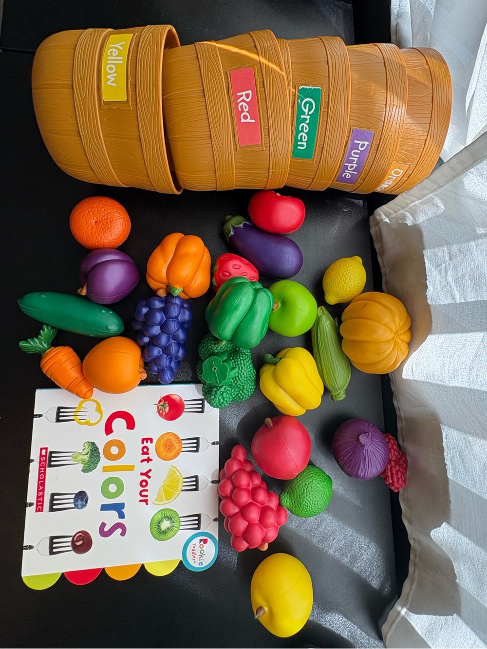 Learning resources color sorting fruit and vegetable activity